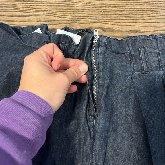 Insider Premium Denim- size 8 (fits small), denim skirt with pockets and belt - Picture 3 of 3